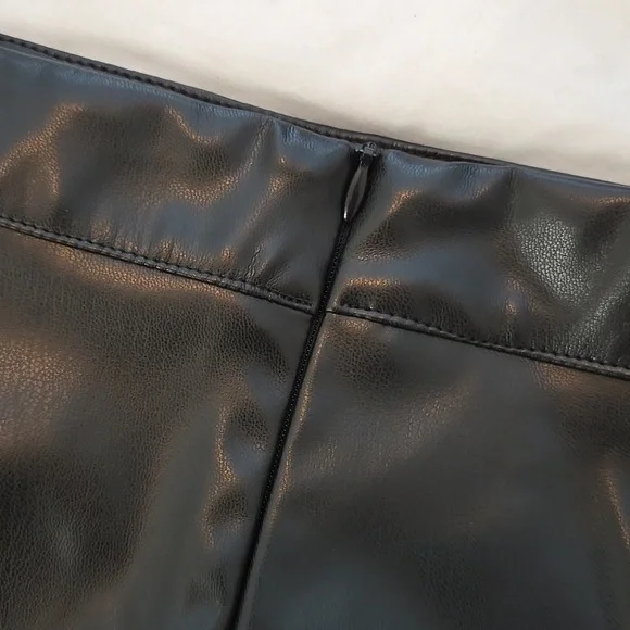 🍉 NWT Cupshe Vegan Leather Black Skirt XL - Picture 5 of 8